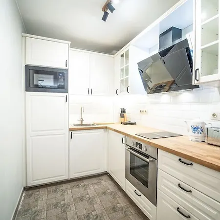 Appartamento 2bd App In Bojurland Free Pool Parking And Skishuttle Bansko