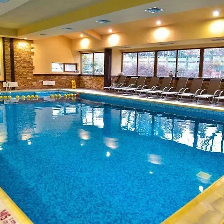 Daire 2bd App In Bojurland Free Pool Parking And Skishuttle Bansko