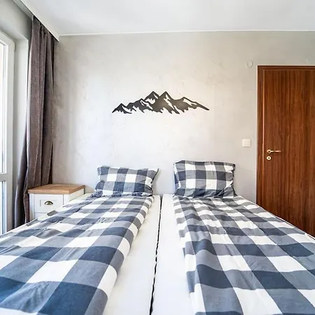 2bd App In Bojurland Free Pool Parking And Skishuttle * Bansko